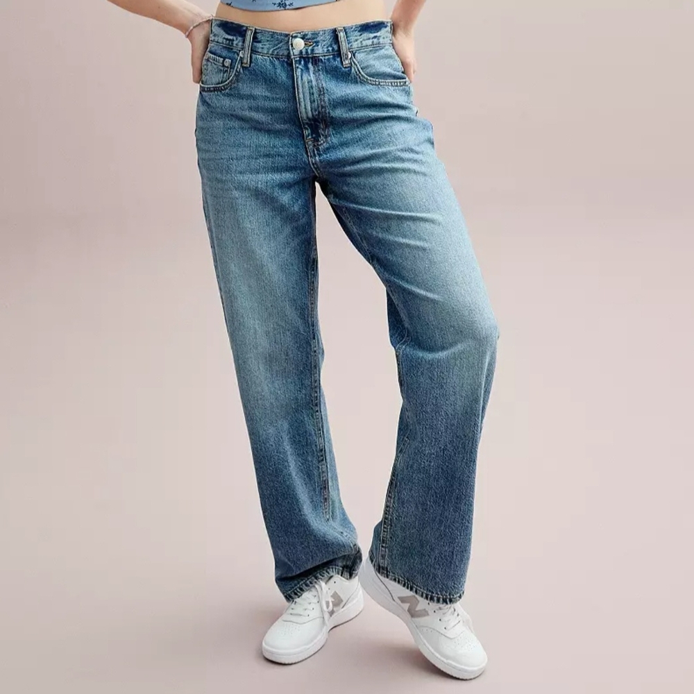 DONATED❤️Aeropostale Medium Wash High-Rise Baggy Jeans